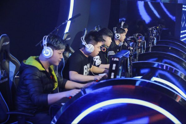 度对手时仍 度对手时仍